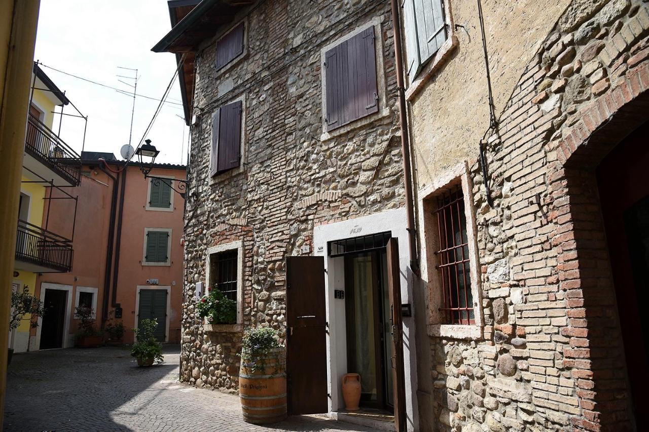 Prigioni House Acomodação com café da manhã Peschiera del Garda Exterior foto